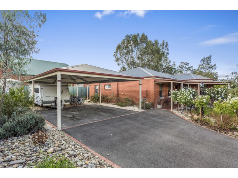 25 Athena Way, Strathfieldsaye VIC 3551