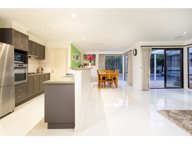 53 Alexander Close, Strathfieldsaye VIC 3551