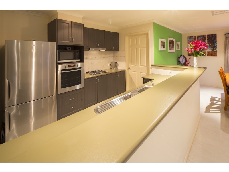 53 Alexander Close, Strathfieldsaye VIC 3551