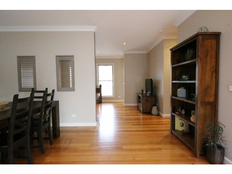 39 Keck Street, Flora Hill VIC 3550