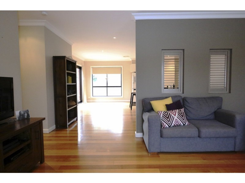 39 Keck Street, Flora Hill VIC 3550