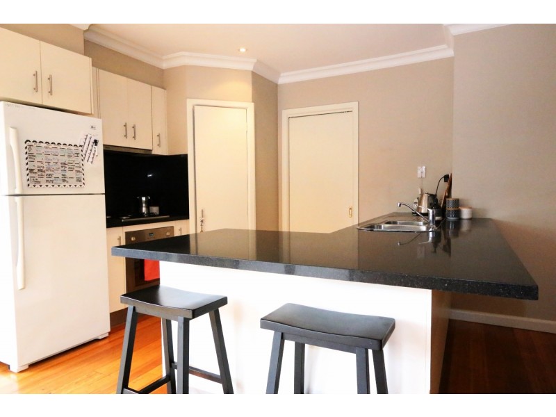 39 Keck Street, Flora Hill VIC 3550