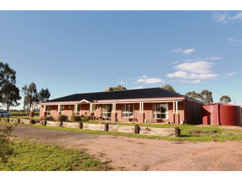 14 Palmer Road, Neilborough VIC 3570