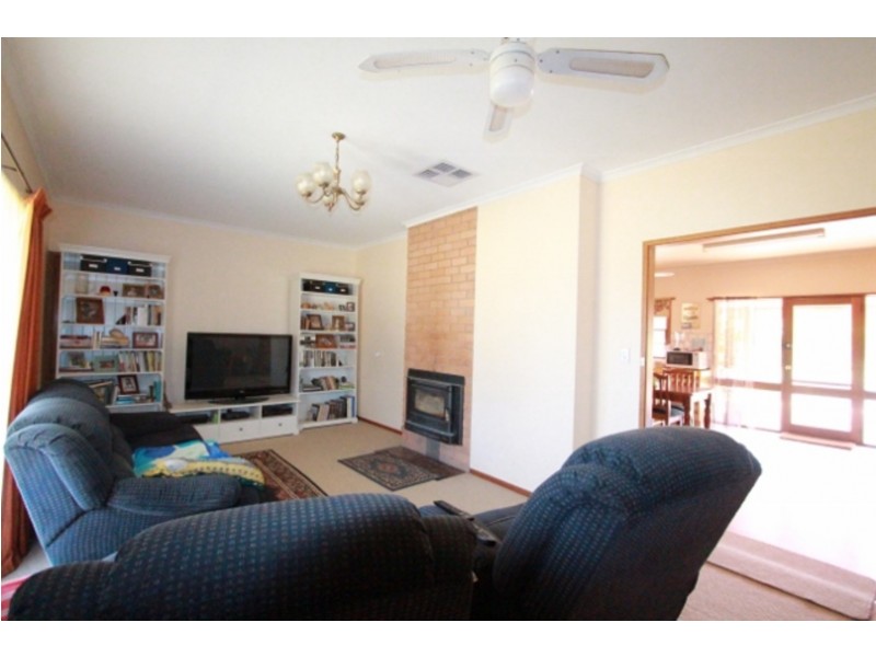 127 Popes Road, Junortoun VIC 3551