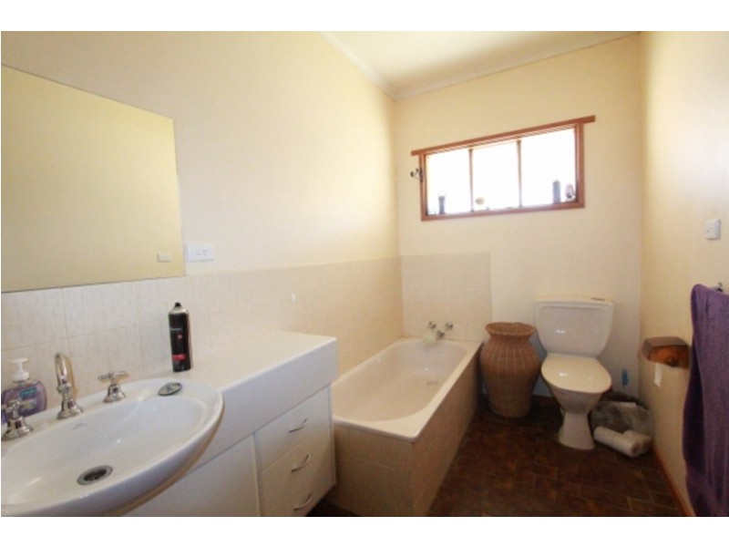 127 Popes Road, Junortoun VIC 3551