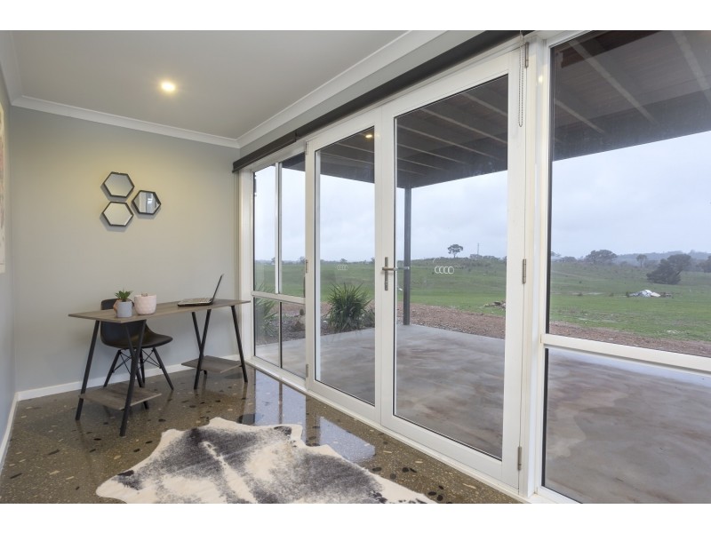 15 Castles Road, Axe Creek VIC 3551