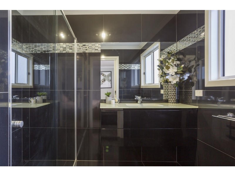 15 Castles Road, Axe Creek VIC 3551