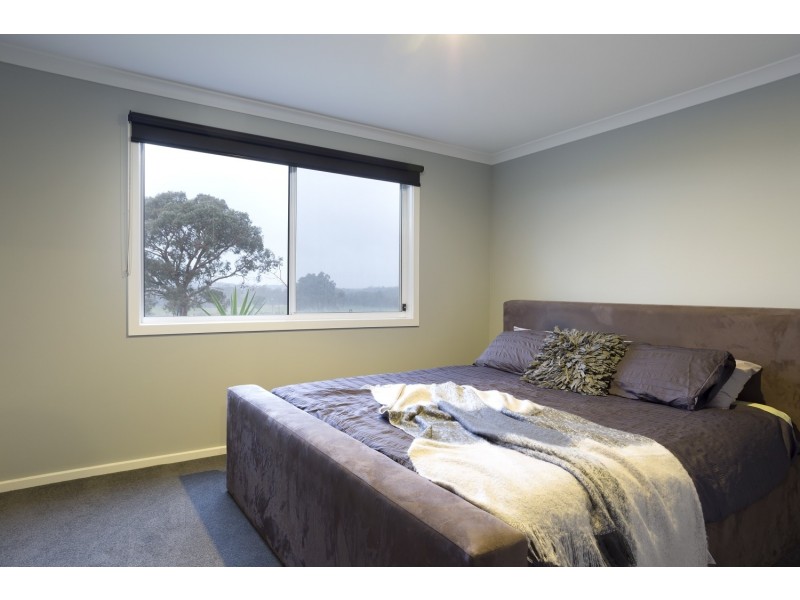 15 Castles Road, Axe Creek VIC 3551