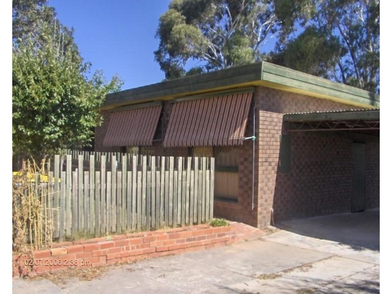 17A Bolt Street, Long Gully VIC 3550