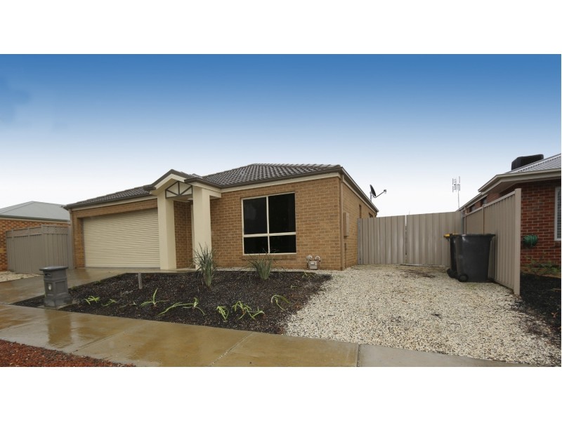 7 Grantham Terrace, Kangaroo Flat VIC 3555