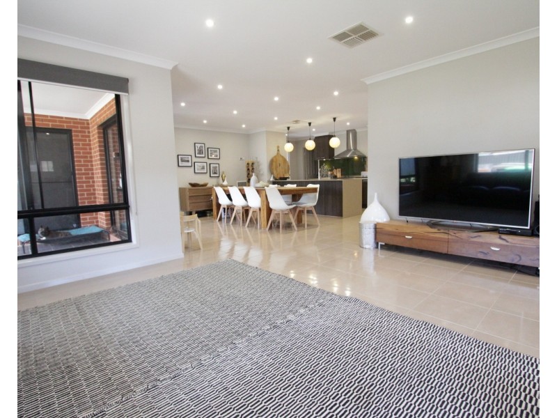 22 Elsworth Drive, Strathfieldsaye VIC 3551