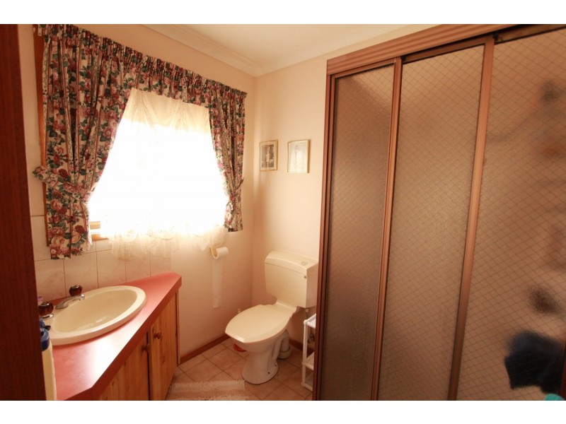 292-294 Midland Highway, Epsom VIC 3551