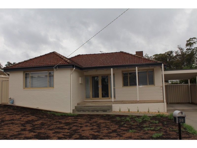 38 Race Street, Flora Hill VIC 3550