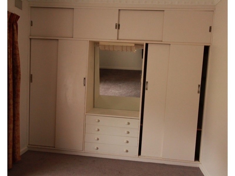 25 Carpenter Street, Kangaroo Flat VIC 3555