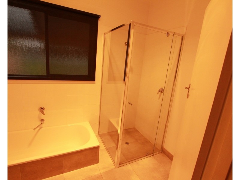 25 Carpenter Street, Kangaroo Flat VIC 3555