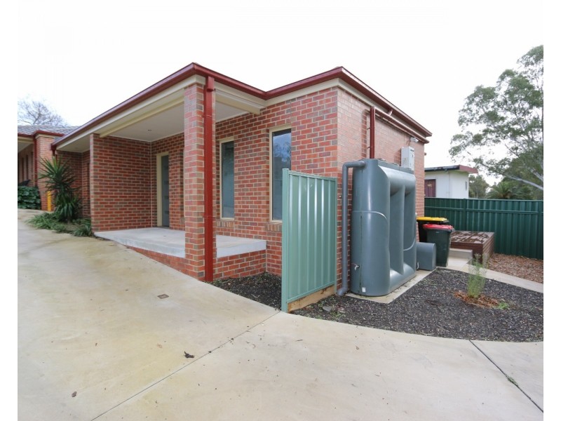 3/17 Spring Gully Road, Quarry Hill VIC 3550