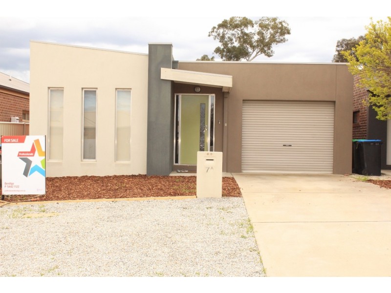 7A Bronze Drive, Kangaroo Flat VIC 3555