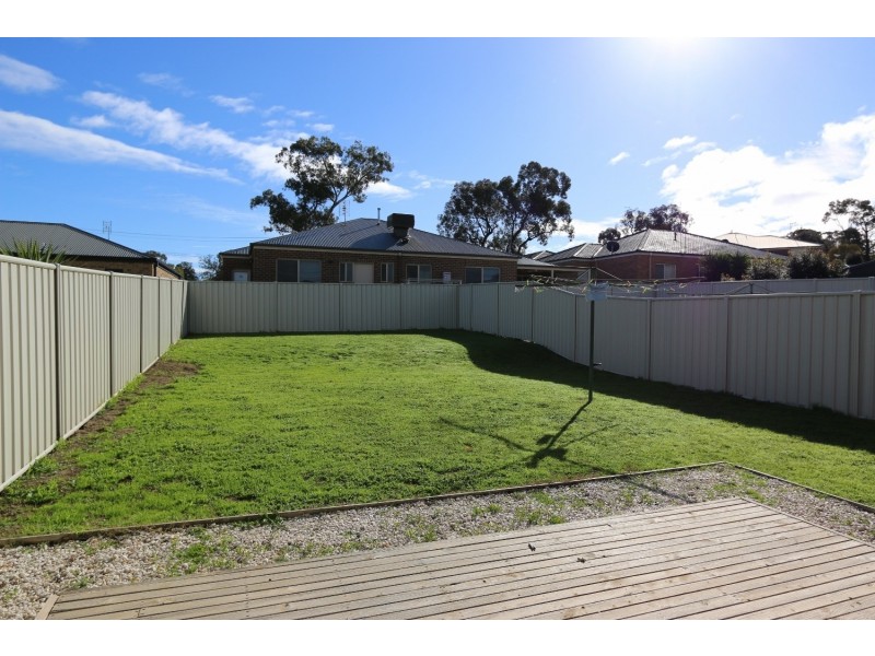 7A Bronze Drive, Kangaroo Flat VIC 3555