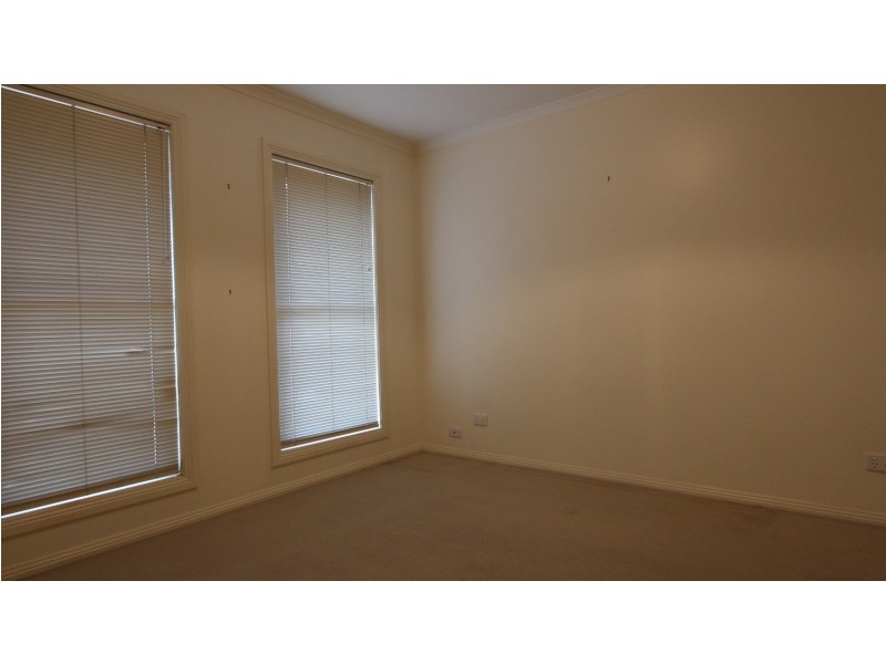 14a Macdougall Road, Golden Square VIC 3555