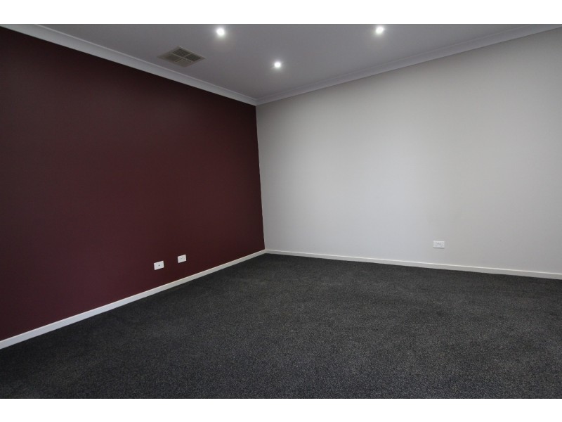 22 Elsworth Drive, Strathfieldsaye VIC 3551