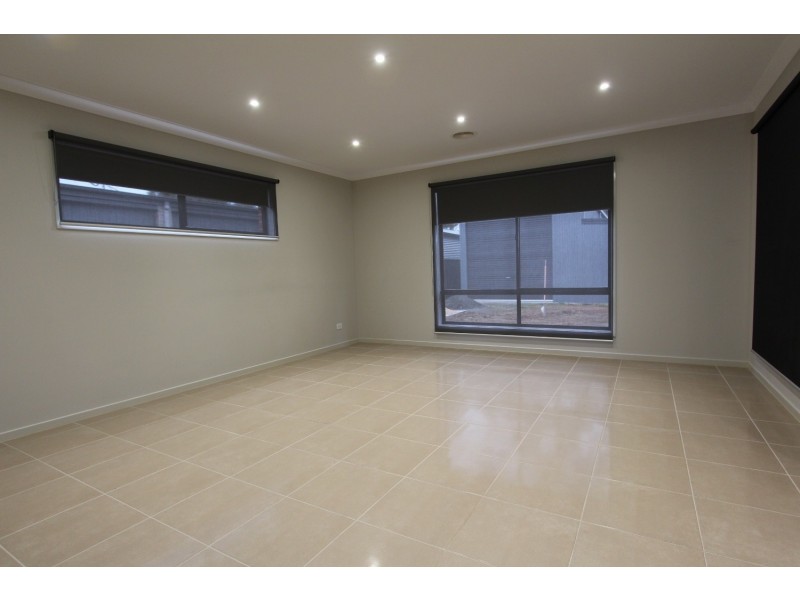 22 Elsworth Drive, Strathfieldsaye VIC 3551