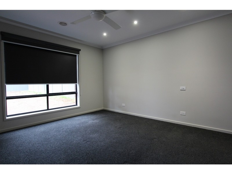 22 Elsworth Drive, Strathfieldsaye VIC 3551