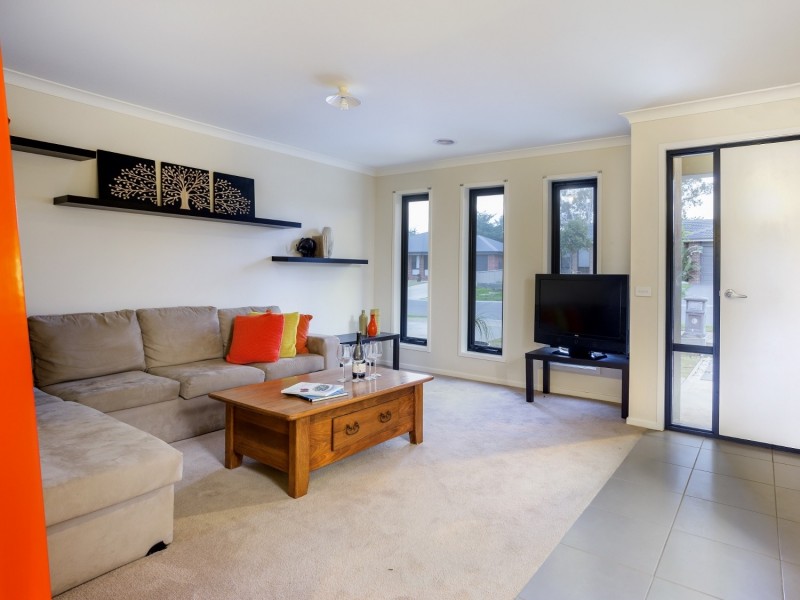 13 Victoria Avenue, Kangaroo Flat VIC 3555