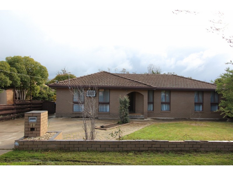 10 Archer Street, Kangaroo Flat VIC 3555