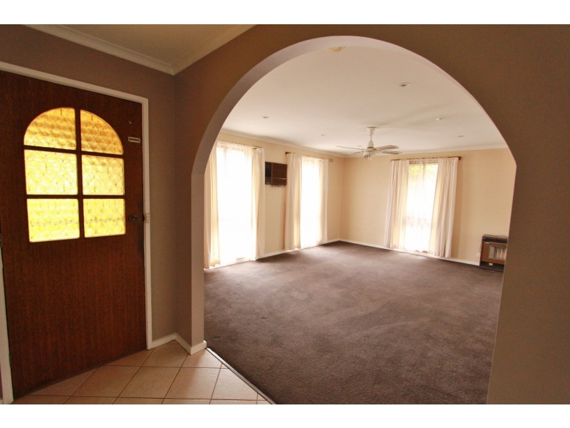 10 Archer Street, Kangaroo Flat VIC 3555