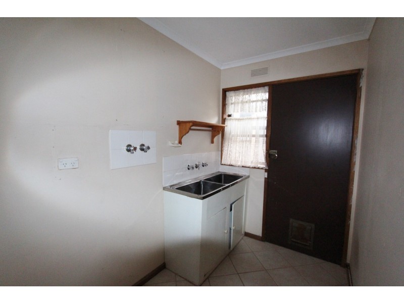 10 Archer Street, Kangaroo Flat VIC 3555