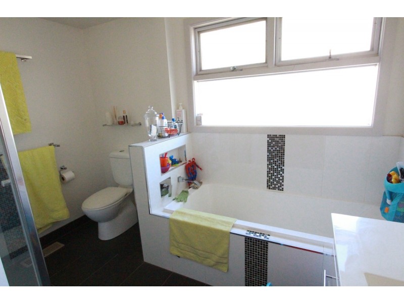 159 Neale Street, Flora Hill VIC 3550