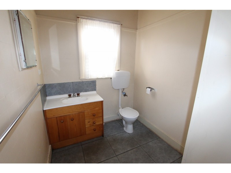 57 Weeroona Avenue, White Hills VIC 3550