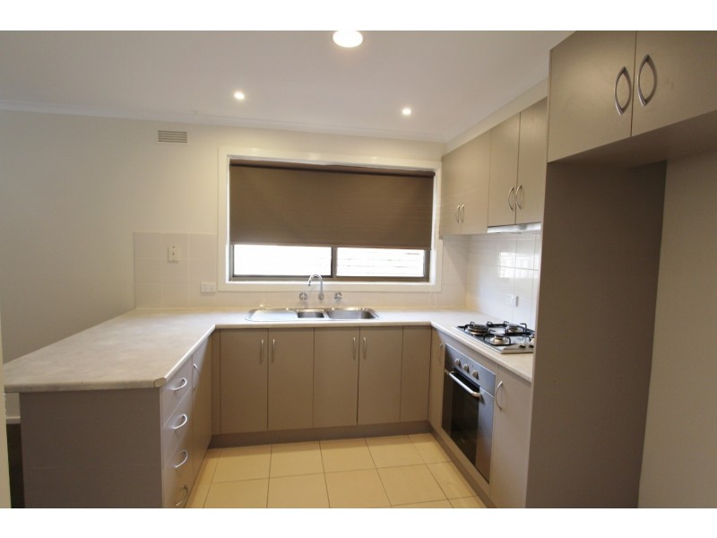 83 Browning Street, Kangaroo Flat VIC 3555