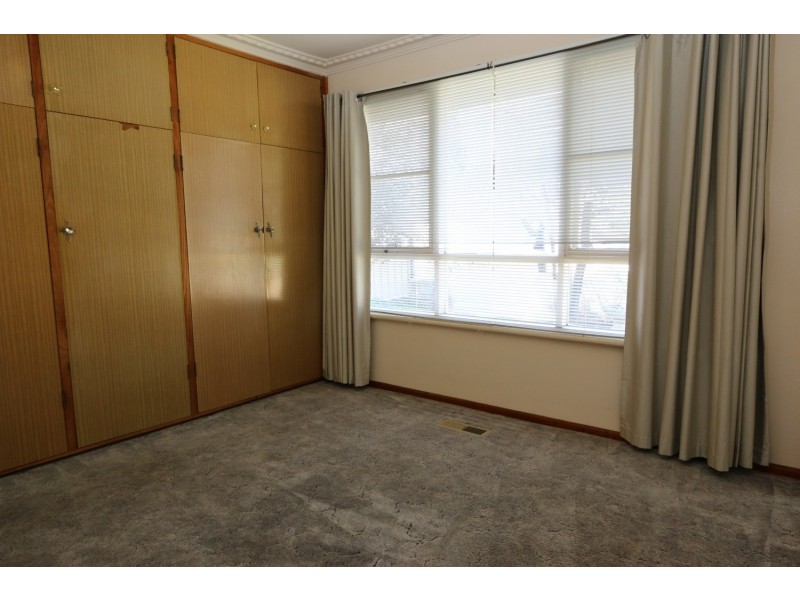 5 Monreith Avenue, Flora Hill VIC 3550