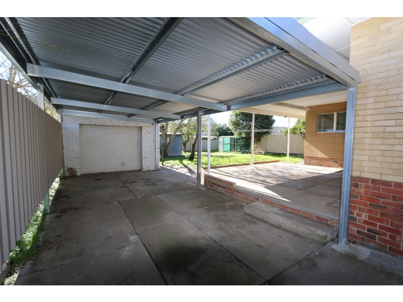 5 Monreith Avenue, Flora Hill VIC 3550