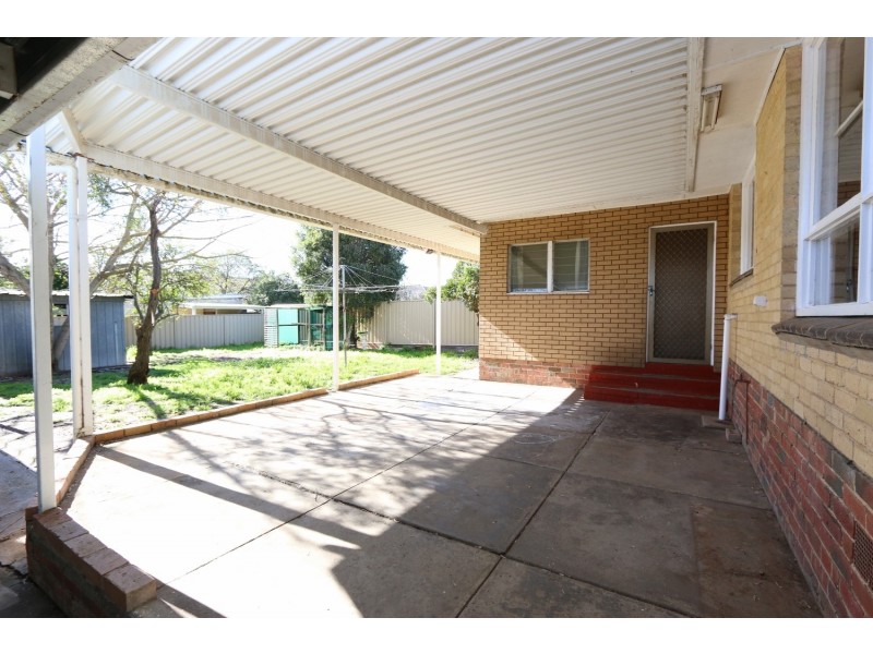 5 Monreith Avenue, Flora Hill VIC 3550