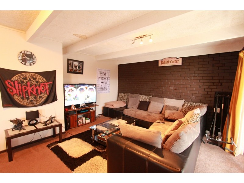 4/3 Towers Street, Flora Hill VIC 3550