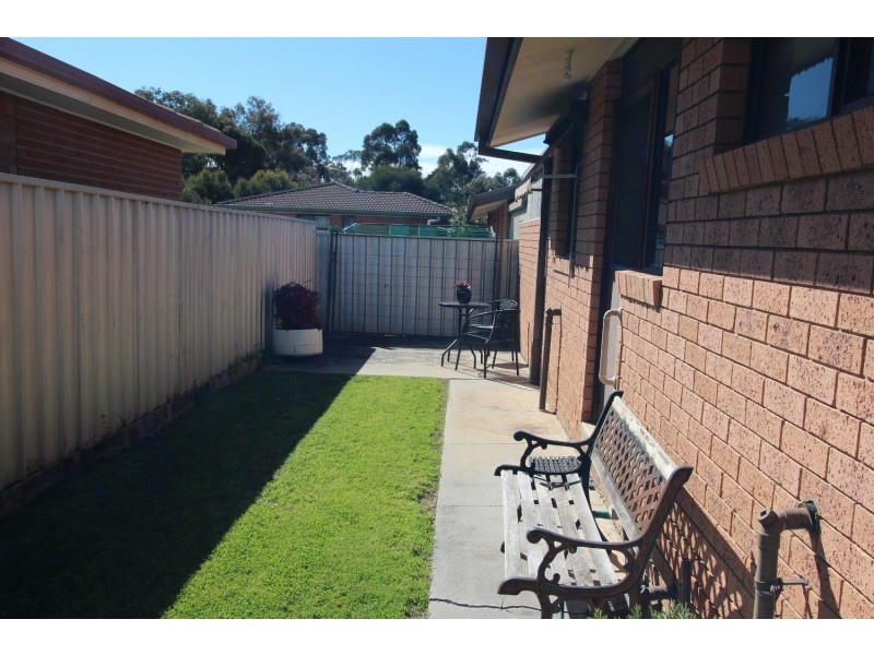 1/24 Burnside Street, Eaglehawk VIC 3556