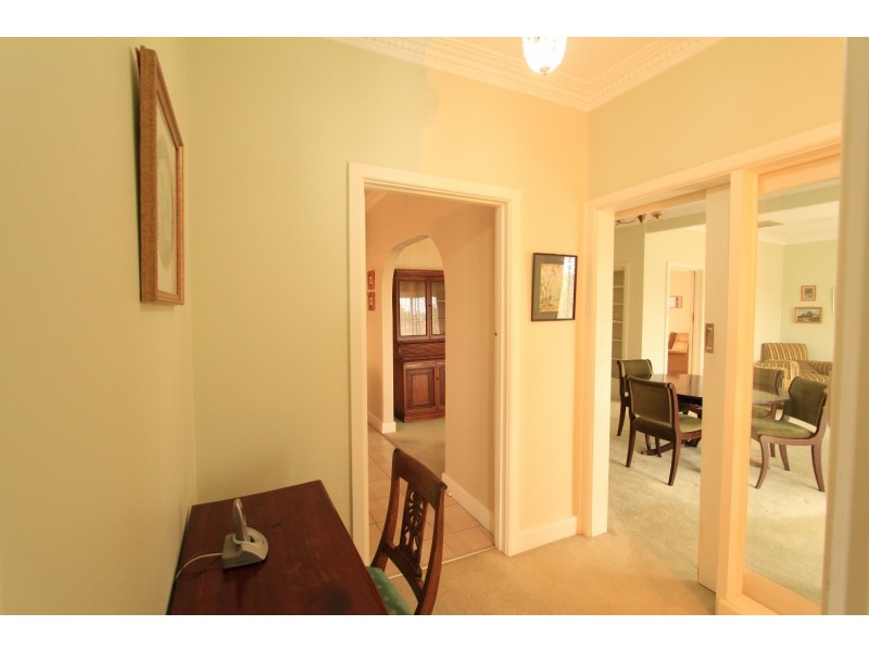 8 McMillan Street, Kennington VIC 3550