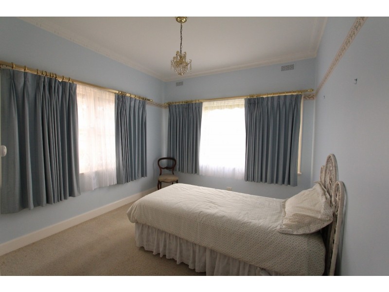 8 McMillan Street, Kennington VIC 3550