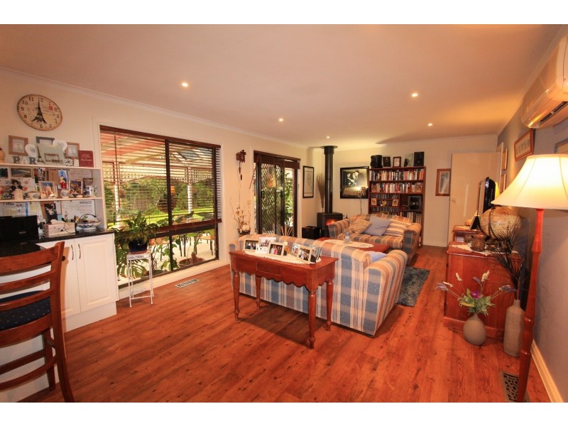 27 Warranwah Drive, Kennington VIC 3550