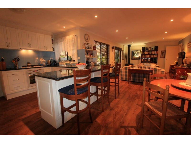 27 Warranwah Drive, Kennington VIC 3550