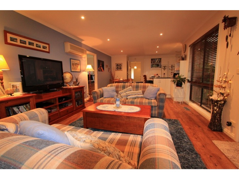 27 Warranwah Drive, Kennington VIC 3550