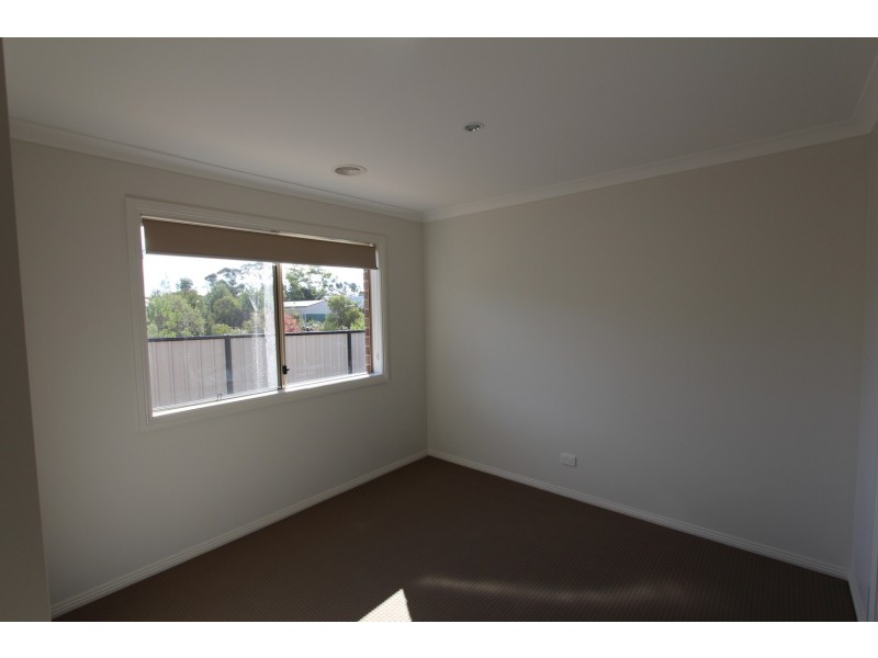 12 Imperial Court, California Gully VIC 3556