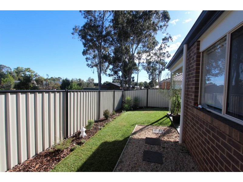 12 Imperial Court, California Gully VIC 3556