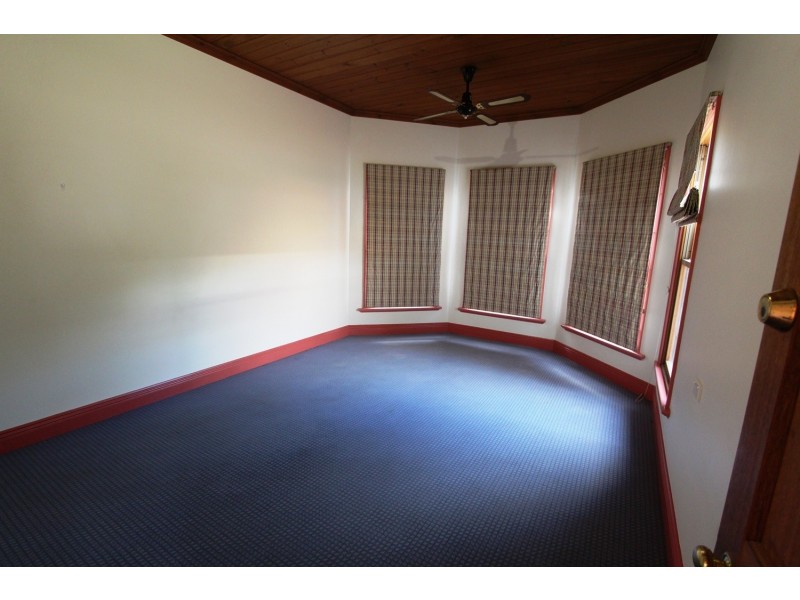 32 Cunneen Street, Long Gully VIC 3550