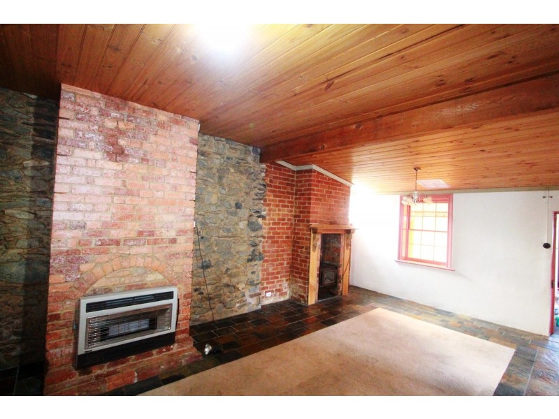 32 Cunneen Street, Long Gully VIC 3550