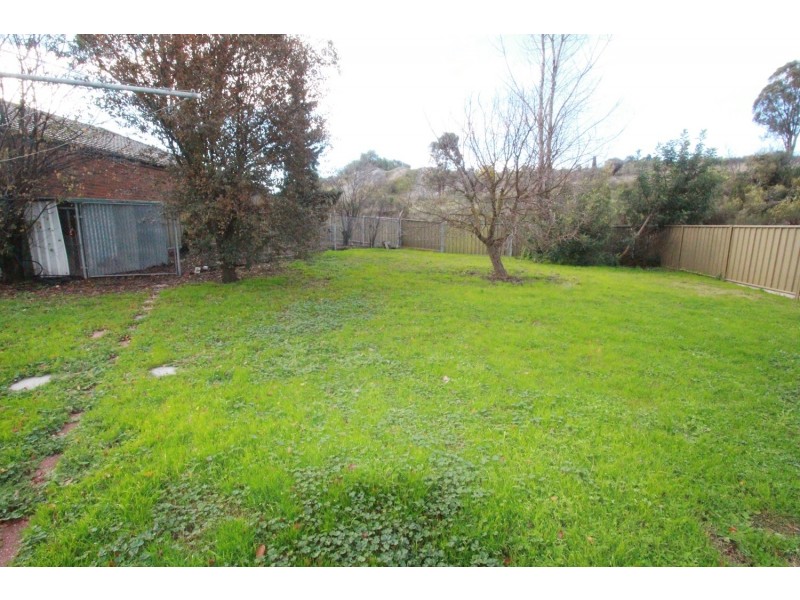 32 Cunneen Street, Long Gully VIC 3550