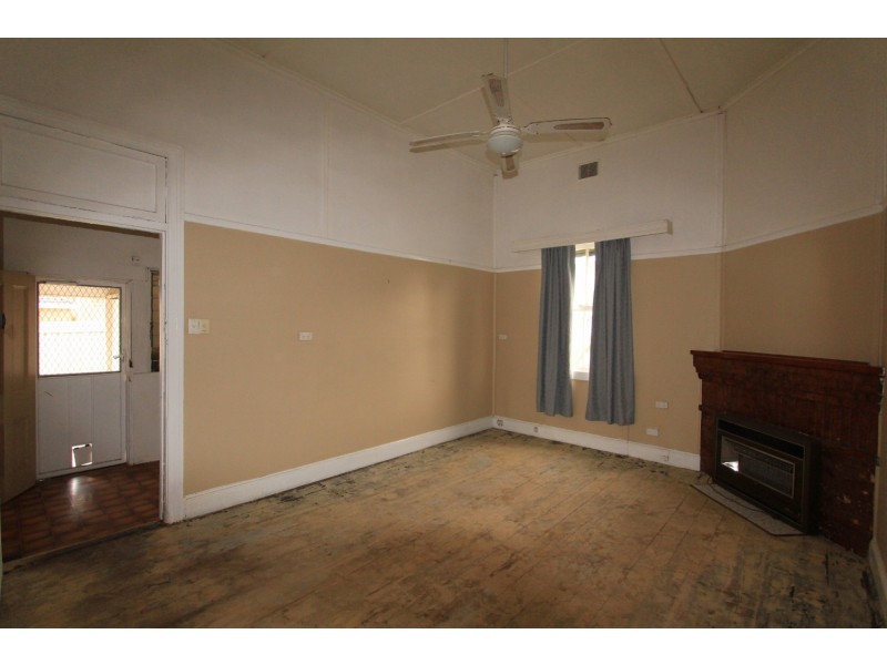 15 Carolin Street, Flora Hill VIC 3550