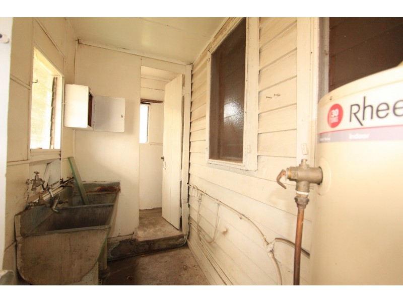 15 Carolin Street, Flora Hill VIC 3550